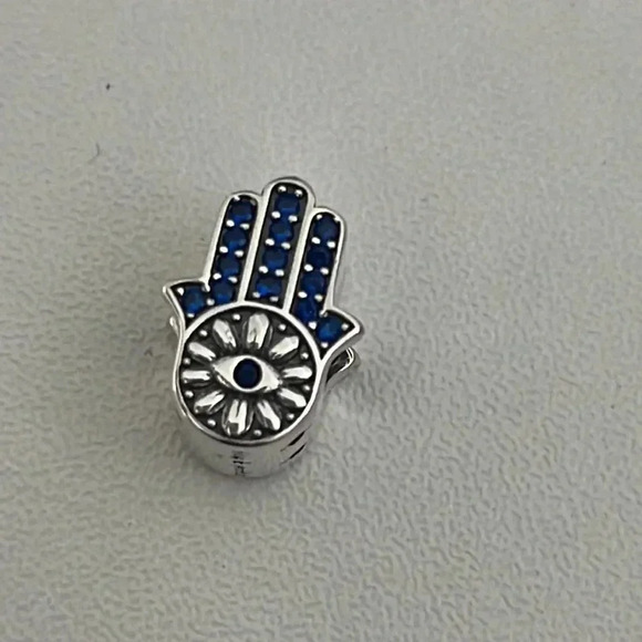 S925 Stamped Sterling Silver Charm - Picture 2 of 8